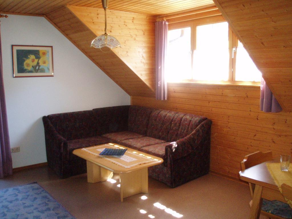 Appartement Pension Grasser Bad Kleinkirchheim Ruang foto