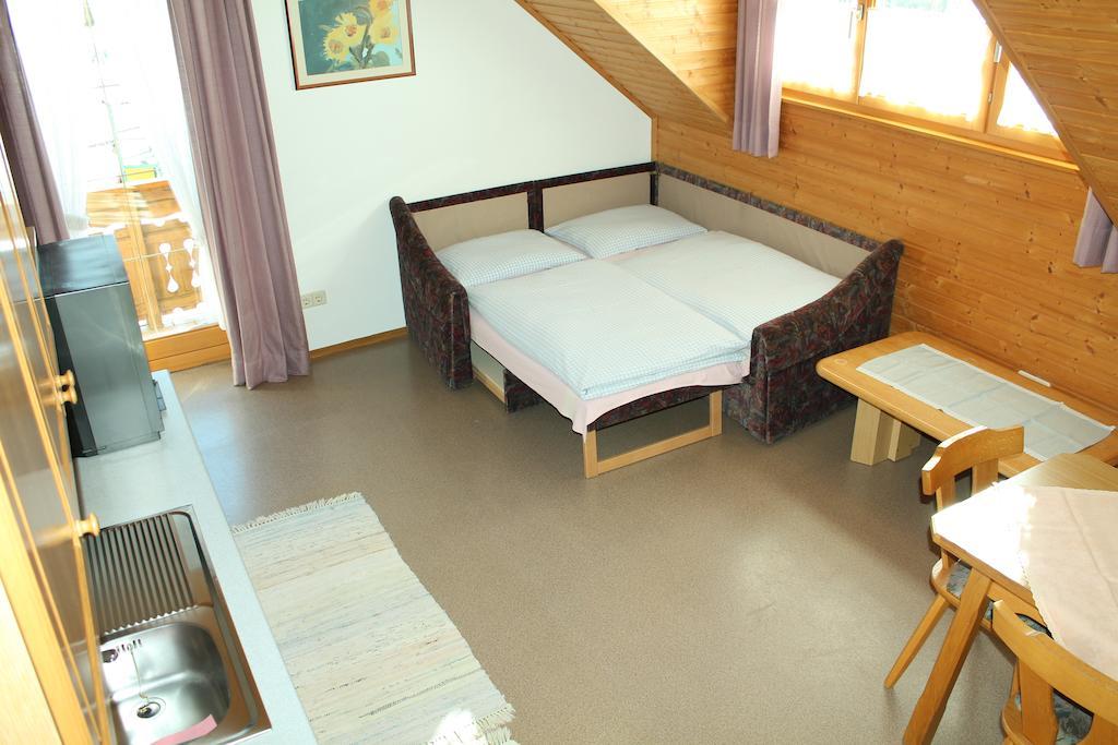 Appartement Pension Grasser Bad Kleinkirchheim Bagian luar foto